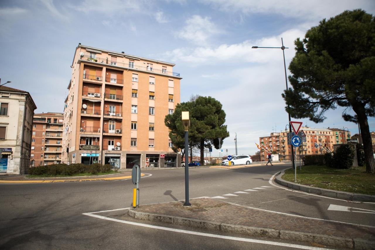 Parma Railway Station Lovely Apartment Экстерьер фото